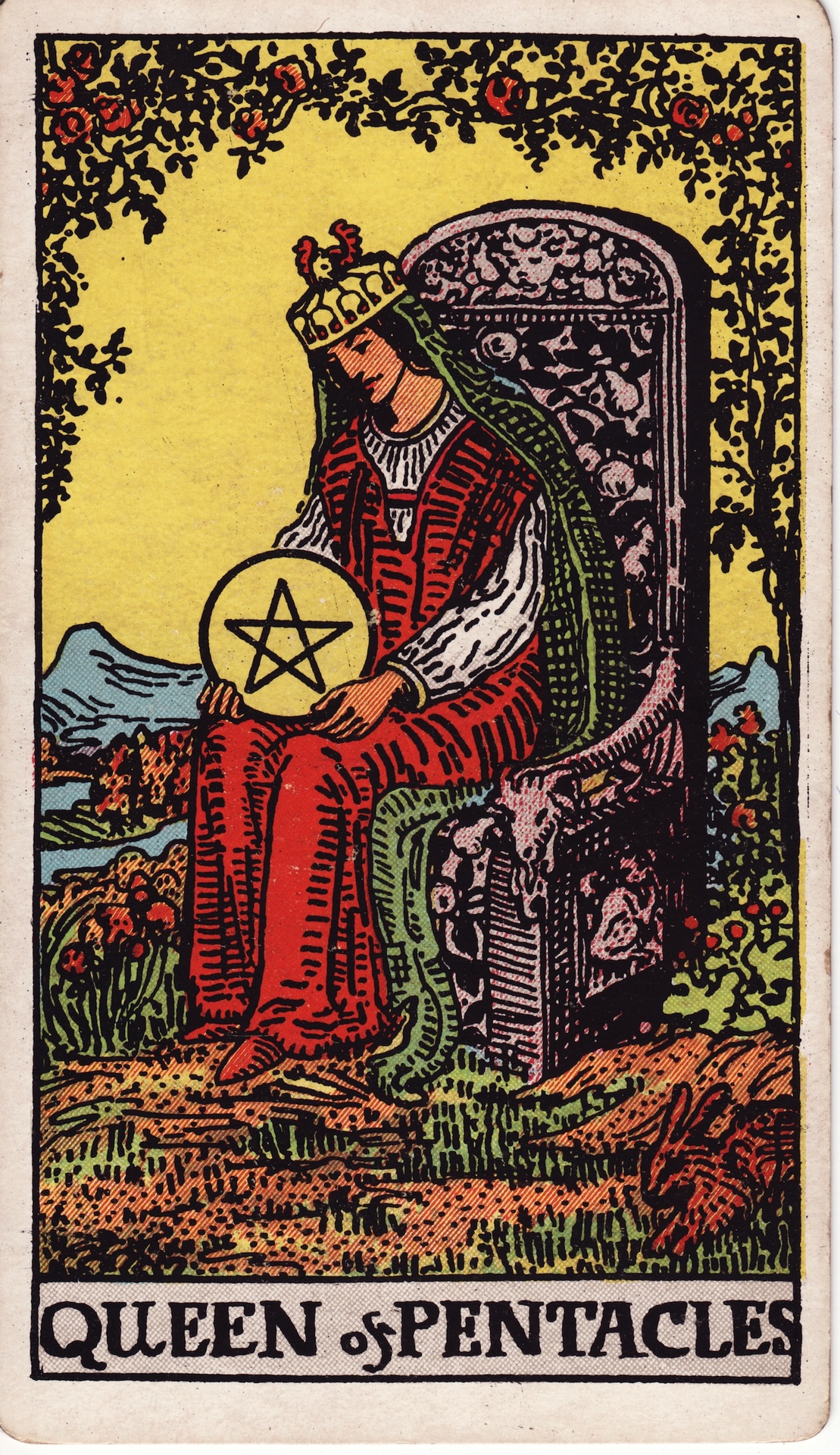 Regina de Monede — Rider–Waite–Smith